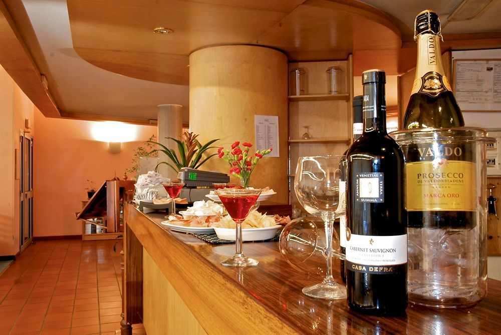 Hotel Oleggio Malpensa Dış mekan fotoğraf